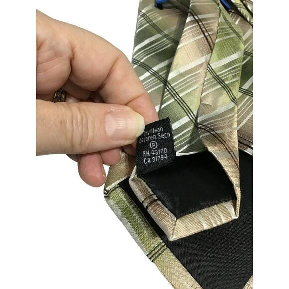 5/$10 Croft & Barrow Silk Men's Tie Tan Green 58 Inch NWOT - Picture 4 of 4